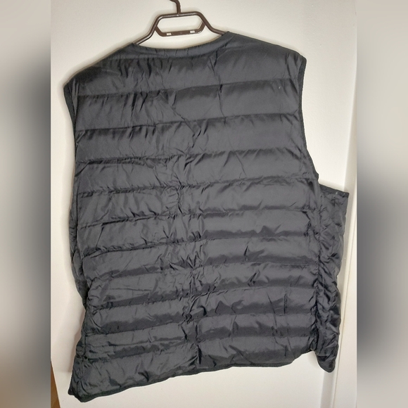 Venustas Men's Black Heated Vest - Picture 5 of 9